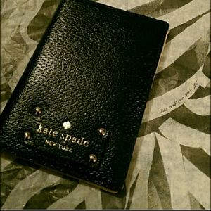 kate spade Accessories - Kate Spade passport cover kate spade Accessories - Kate Spade passport cover